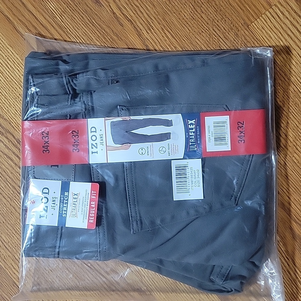 🟣new not opened jeans